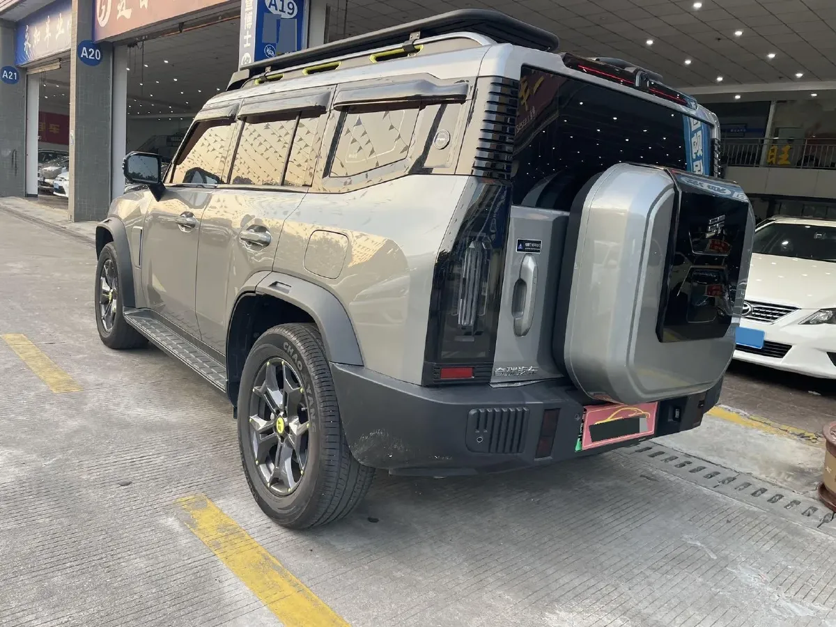 2026 Jetour ShanHai TravellerC-DM 1.5T 156HP L4 3DHT PHEV,autocango,china used car exporter,china ev exporter,chinese used car exporter,chinese used ev exporter
