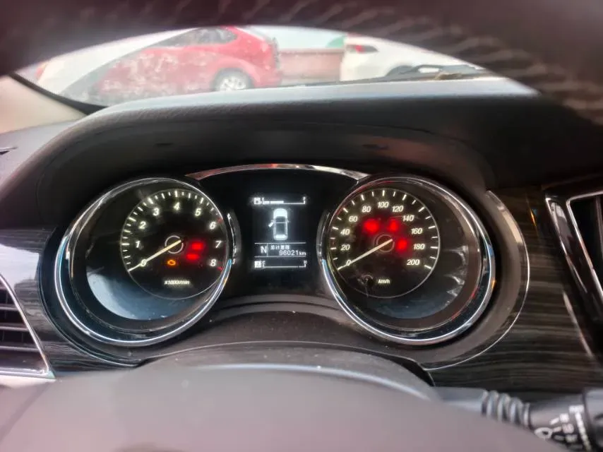 2016 Dongfeng ShuaiKe 1.6L 113HP L4 5MT,autocango,china used car exporter,china ev exporter,chinese used car exporter,chinese used ev exporter