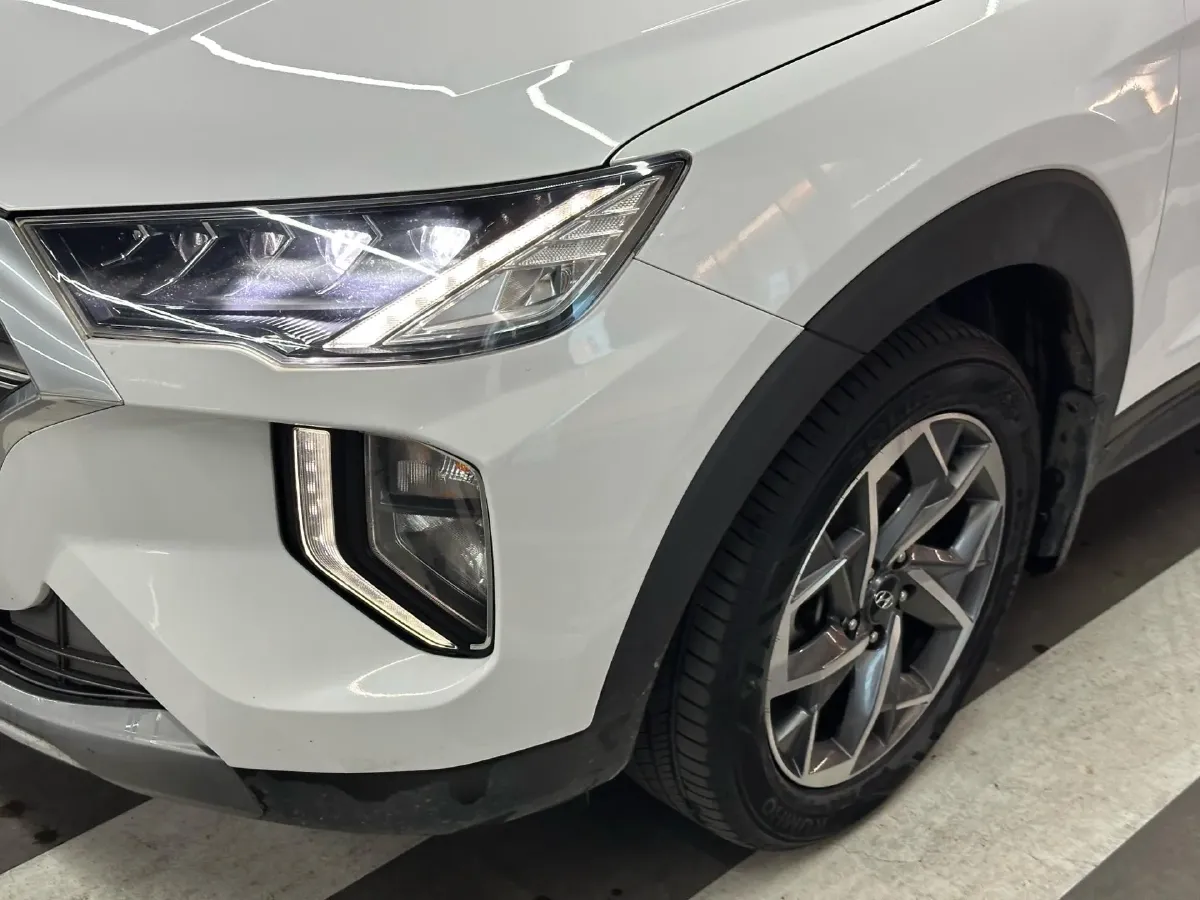 2019 Hyundai Tucson 1.6T 177HP L4 7DCT,autocango,china used car exporter,china ev exporter,chinese used car exporter,chinese used ev exporter