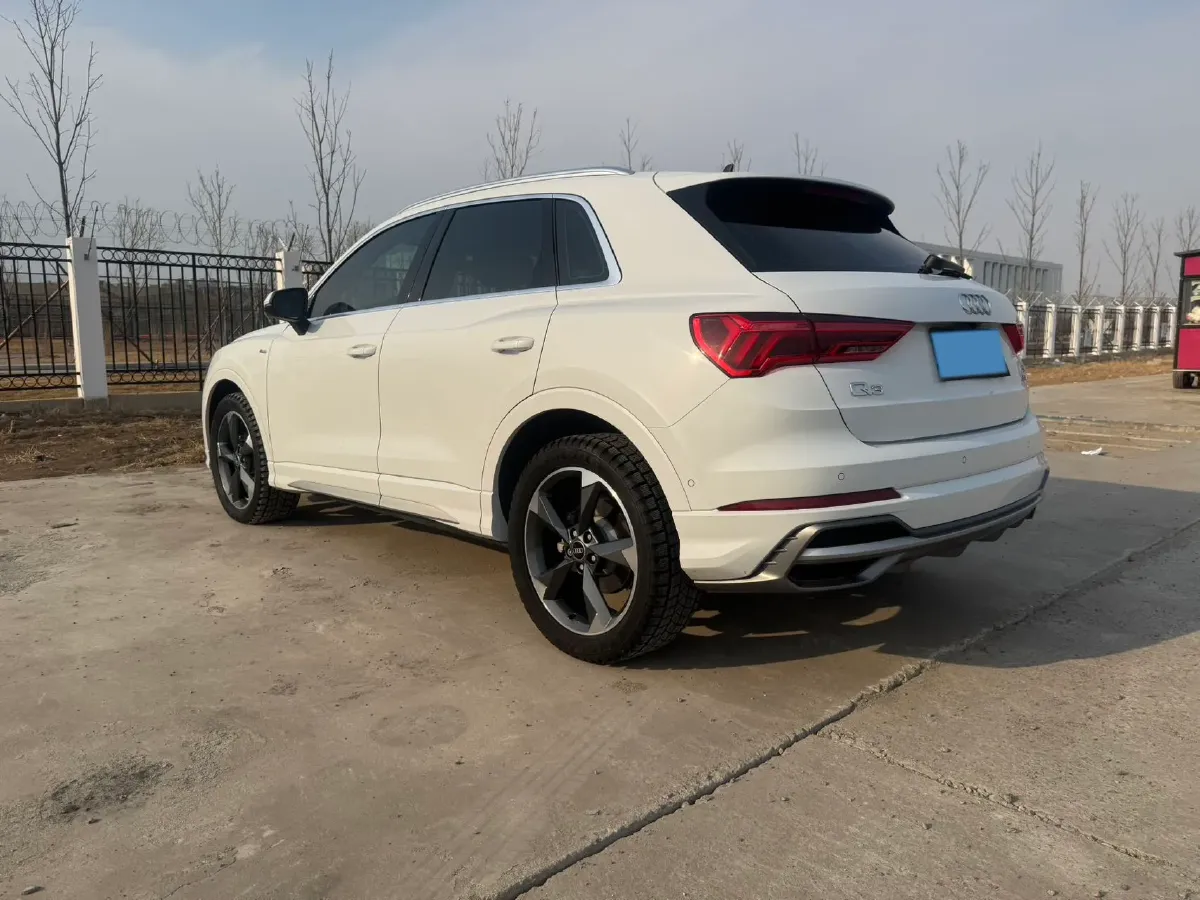 2023 Audi Q3 1.4T 150HP L4 7DCT,autocango,china used car exporter,china ev exporter,chinese used car exporter,chinese used ev exporter