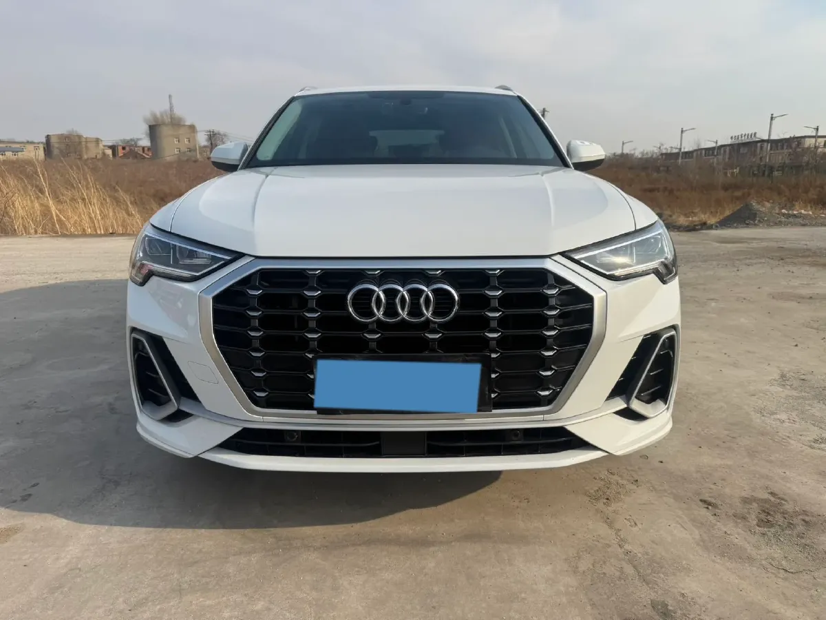 2023 Audi Q3 1.4T 150HP L4 7DCT,autocango,china used car exporter,china ev exporter,chinese used car exporter,chinese used ev exporter