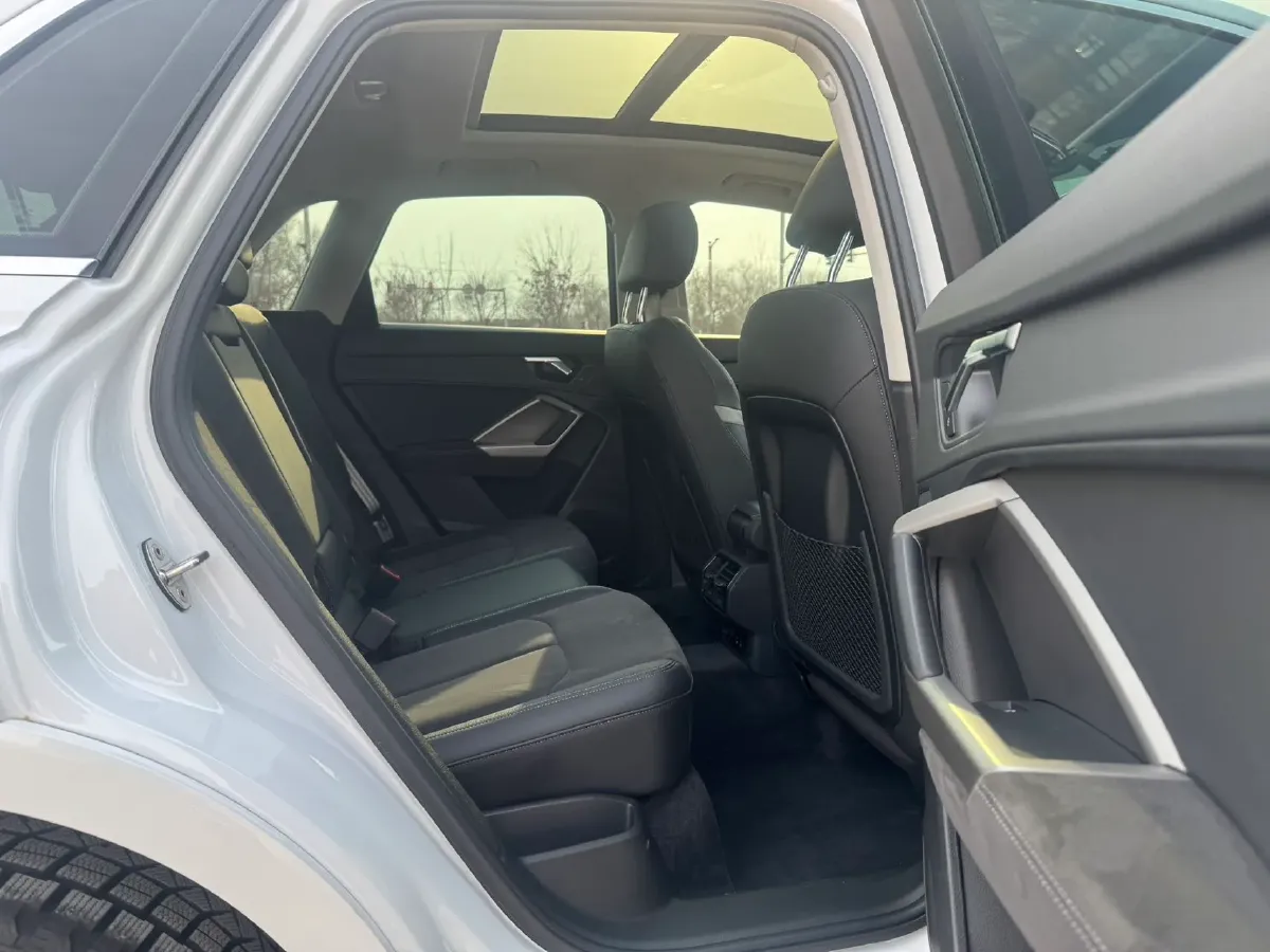 2023 Audi Q3 1.4T 150HP L4 7DCT,autocango,china used car exporter,china ev exporter,chinese used car exporter,chinese used ev exporter