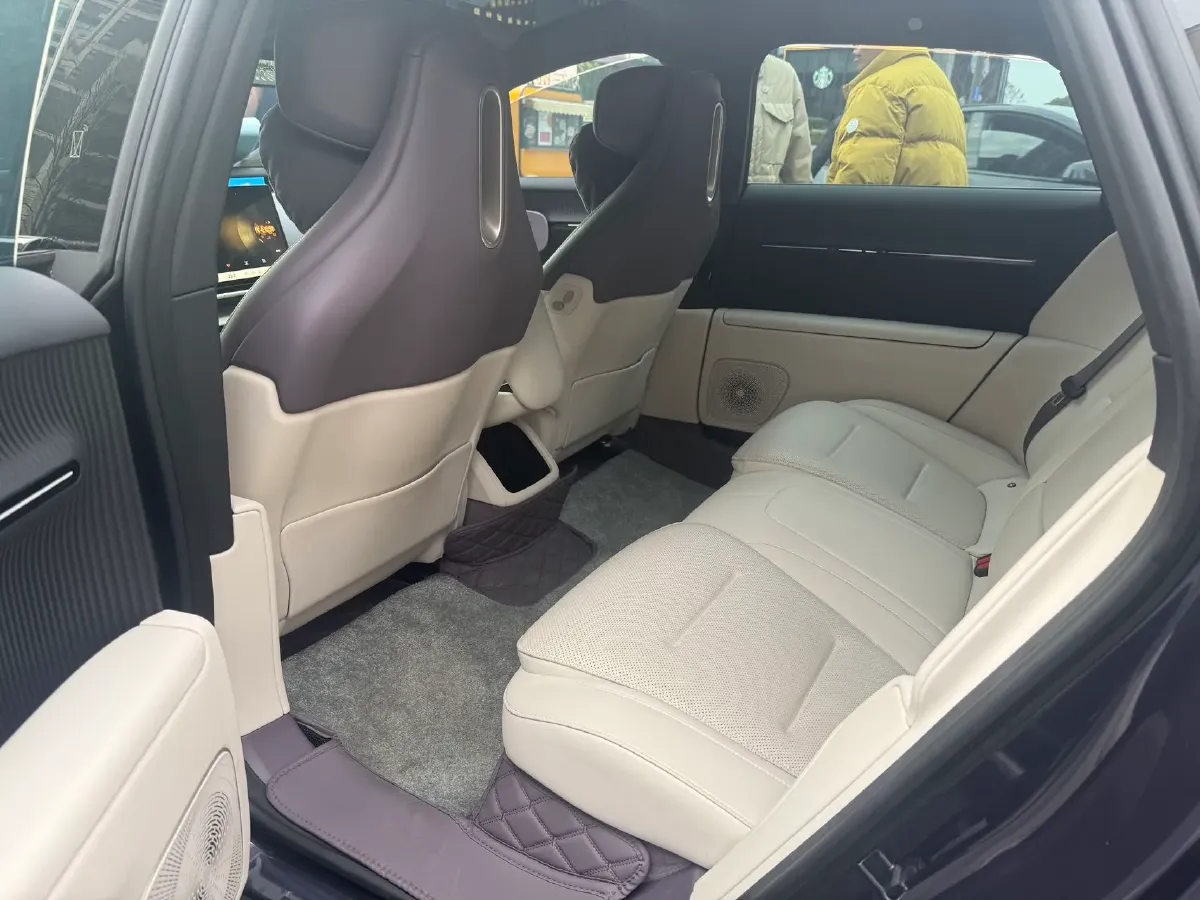 2024 Avatr 12 BEV 94.5KWH,autocango,china used car exporter,china ev exporter,chinese used car exporter,chinese used ev exporter