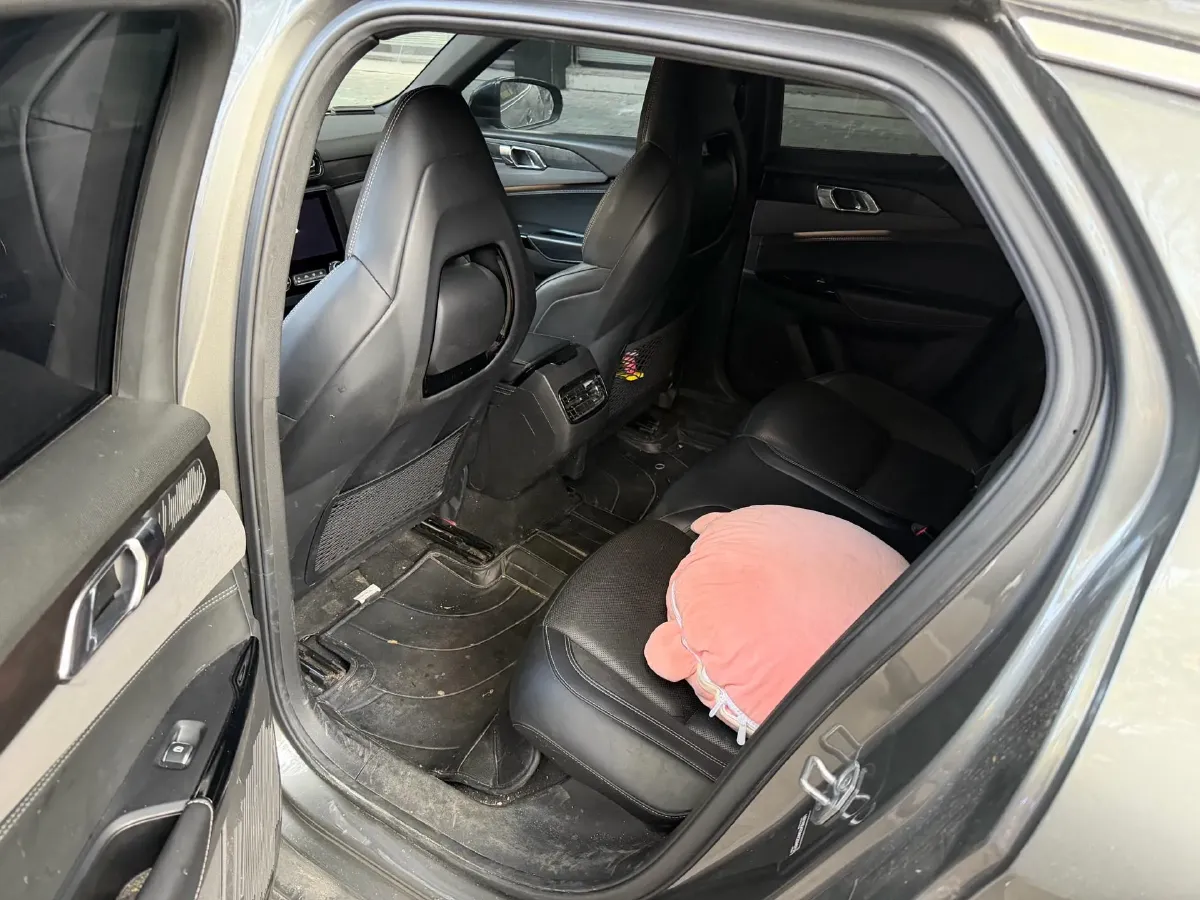 2022 LYNK&CO 03 2.0T 190HP L4 7DCT,autocango,china used car exporter,china ev exporter,chinese used car exporter,chinese used ev exporter