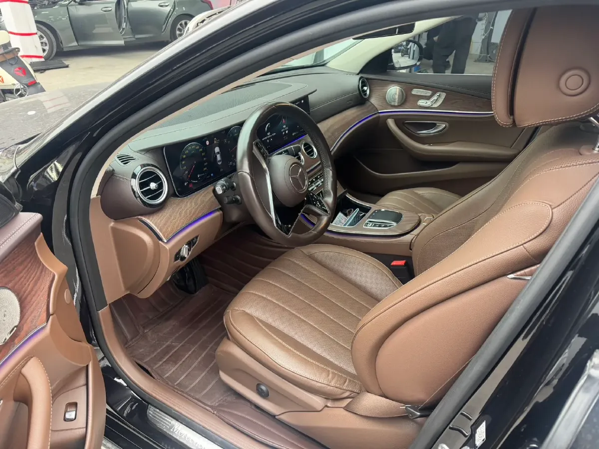 2020 Mercedes-Benz E Class 2.0T 258HP L4 9AT,autocango,china used car exporter,china ev exporter,chinese used car exporter,chinese used ev exporter