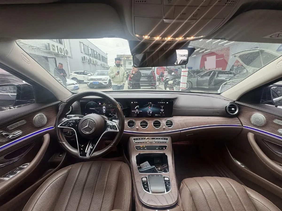 2020 Mercedes-Benz E Class 2.0T 258HP L4 9AT,autocango,china used car exporter,china ev exporter,chinese used car exporter,chinese used ev exporter