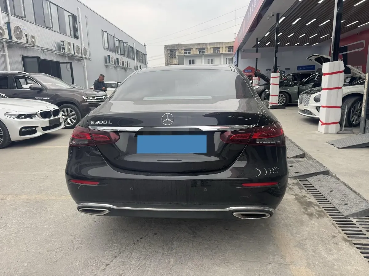 2020 Mercedes-Benz E Class 2.0T 258HP L4 9AT,autocango,china used car exporter,china ev exporter,chinese used car exporter,chinese used ev exporter