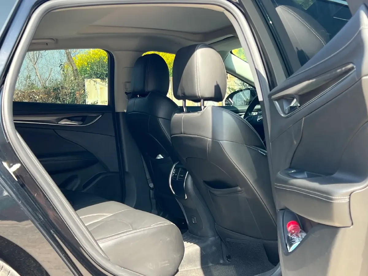 2022 Buick Larcosse 1.5T 169HP L4 9AT,autocango,china used car exporter,china ev exporter,chinese used car exporter,chinese used ev exporter