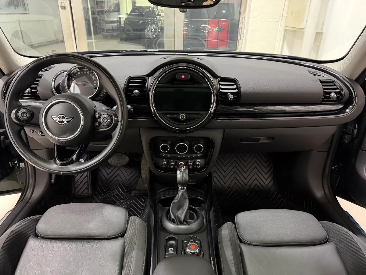 2018 MINI CLUBMAN 2.0T 192HP L4 8AT,autocango,china used car exporter,china ev exporter,chinese used car exporter,chinese used ev exporter