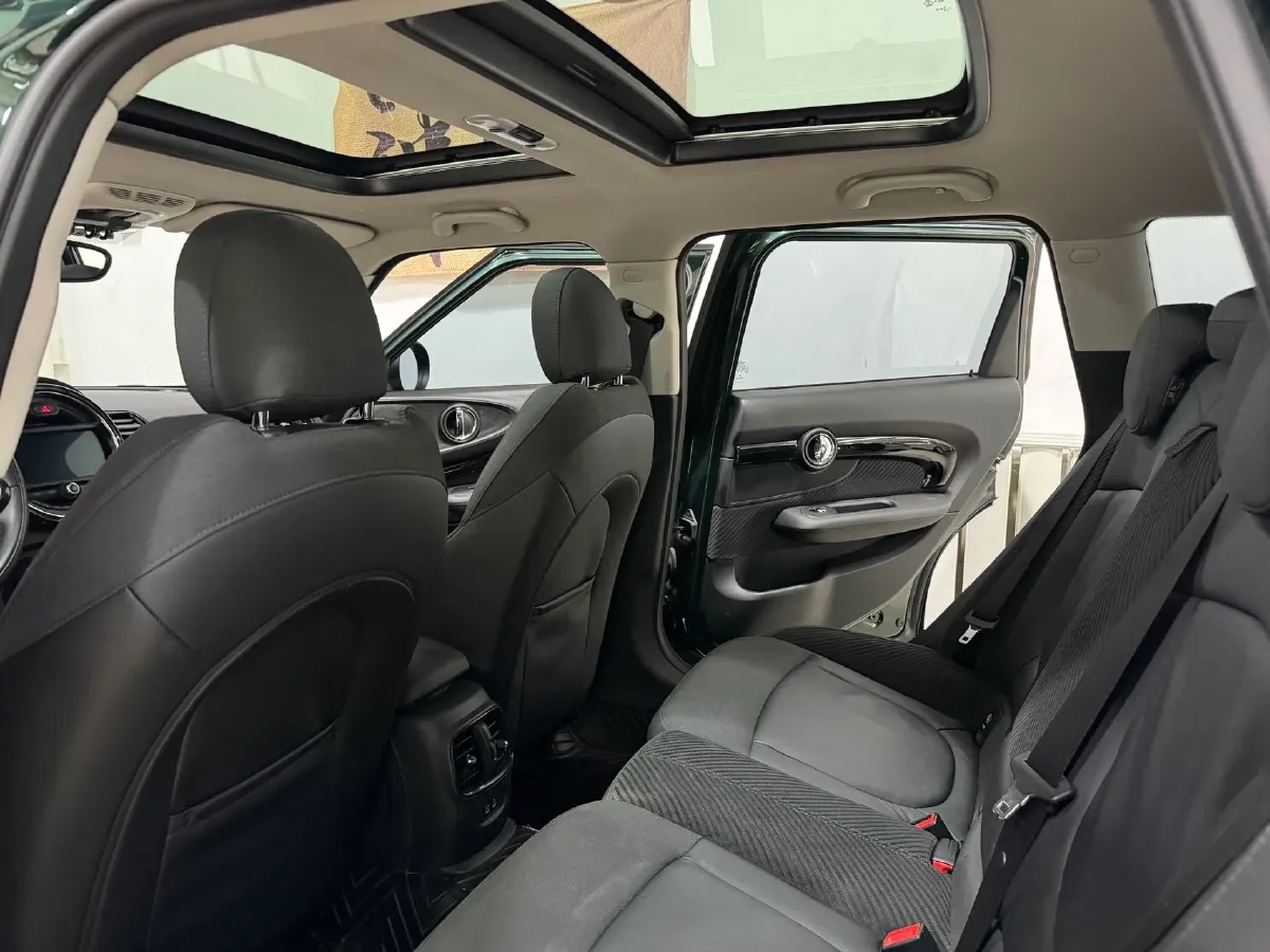 2018 MINI CLUBMAN 2.0T 192HP L4 8AT,autocango,china used car exporter,china ev exporter,chinese used car exporter,chinese used ev exporter