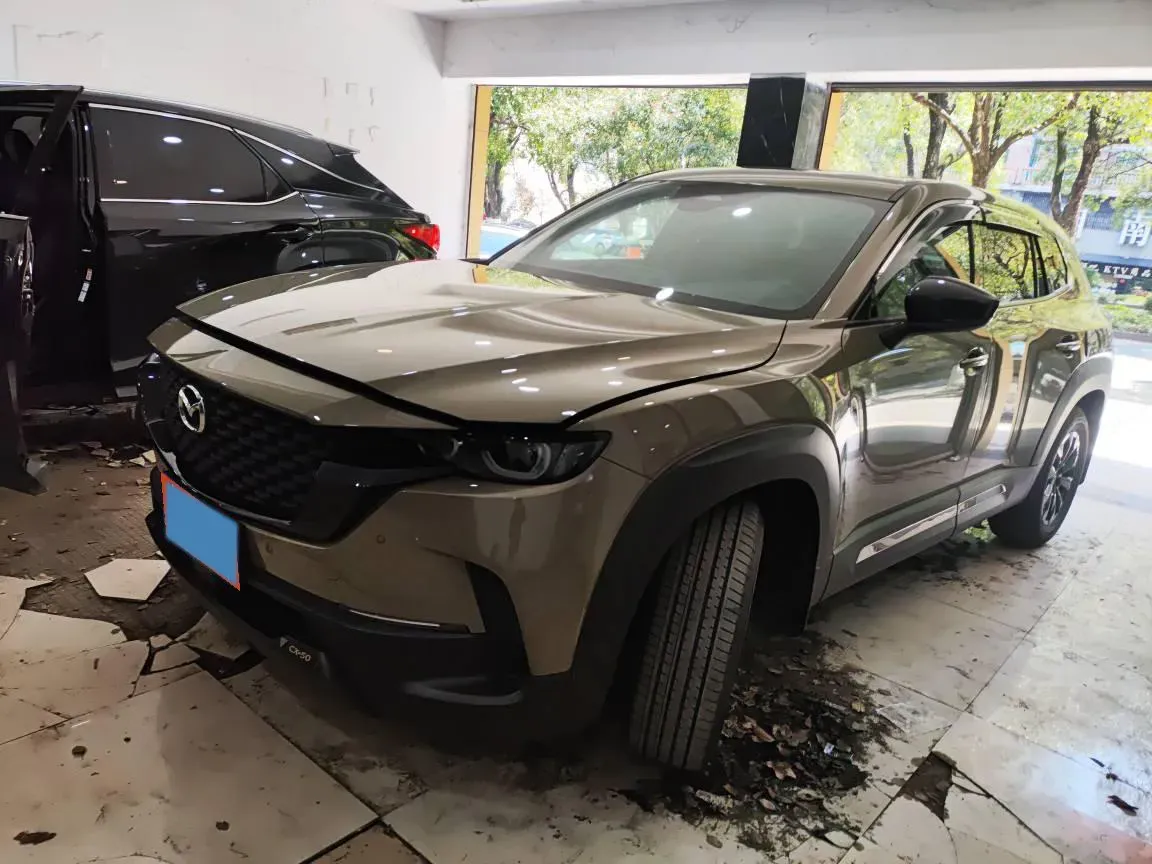 2023 Mazda CX-50 2.0L 155HP L4 6AT,autocango,china used car exporter,china ev exporter,chinese used car exporter,chinese used ev exporter