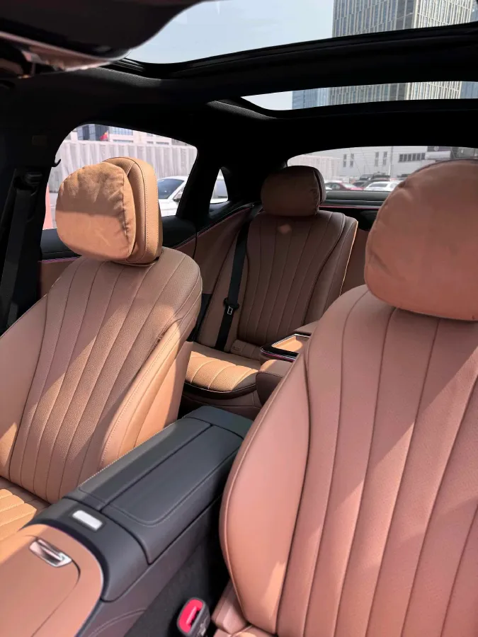 2025 Mercedes-Benz E Class 2.0T 204HP L4 9AT,autocango,china used car exporter,china ev exporter,chinese used car exporter,chinese used ev exporter