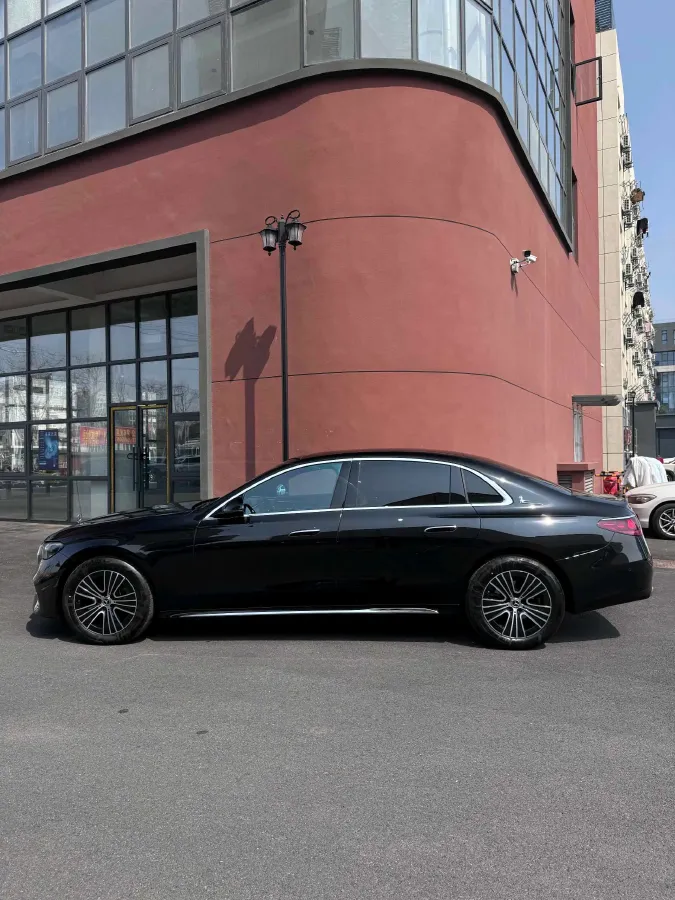 2025 Mercedes-Benz E Class 2.0T 204HP L4 9AT,autocango,china used car exporter,china ev exporter,chinese used car exporter,chinese used ev exporter