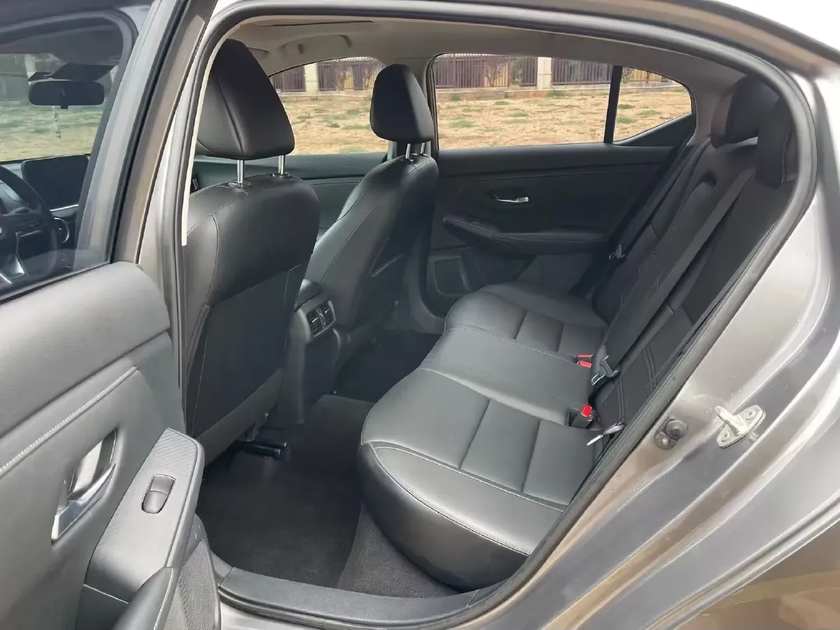 2020 Nissan Sylphy 1.6L 135HP L4 CVT,autocango,china used car exporter,china ev exporter,chinese used car exporter,chinese used ev exporter