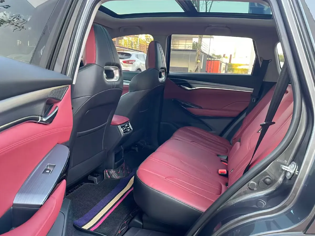 2021 ChangAn CS75 Plus 1.5T 178HP L4 6AT,autocango,china used car exporter,china ev exporter,chinese used car exporter,chinese used ev exporter