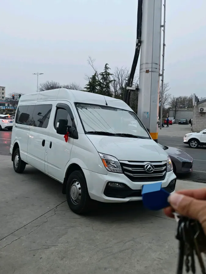 2023 MAXUS Interstellar 2.0T 163HP L4 6MT,autocango,china used car exporter,china ev exporter,chinese used car exporter,chinese used ev exporter
