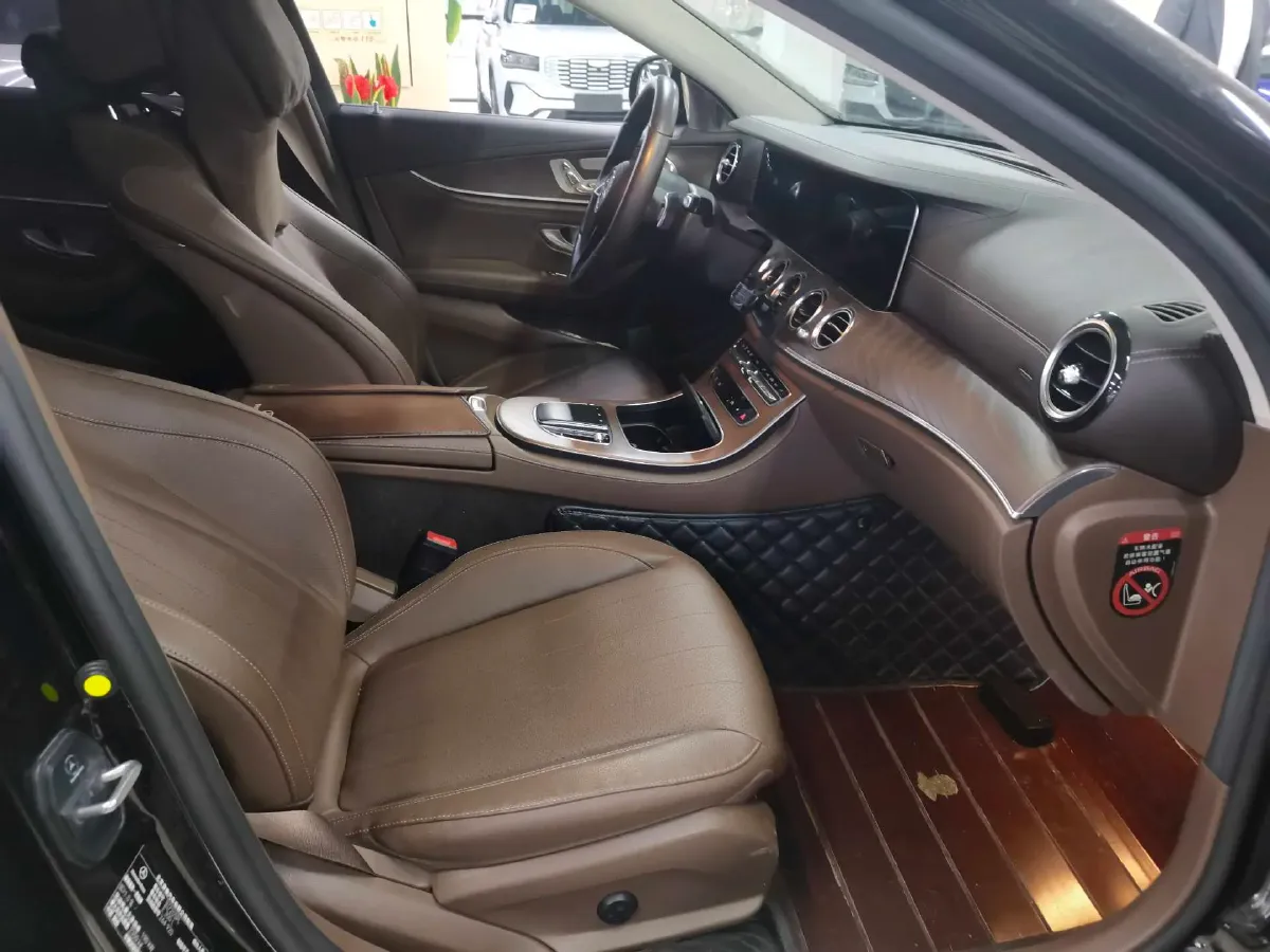 2023 Mercedes-Benz E Class 2.0T 258HP L4 9AT,autocango,china used car exporter,china ev exporter,chinese used car exporter,chinese used ev exporter
