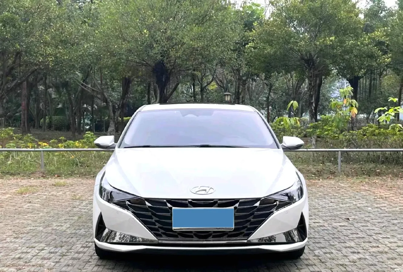 2021 Hyundai Elantra 1.5L 115HP L4 CVT,autocango,china used car exporter,china ev exporter,chinese used car exporter,chinese used ev exporter