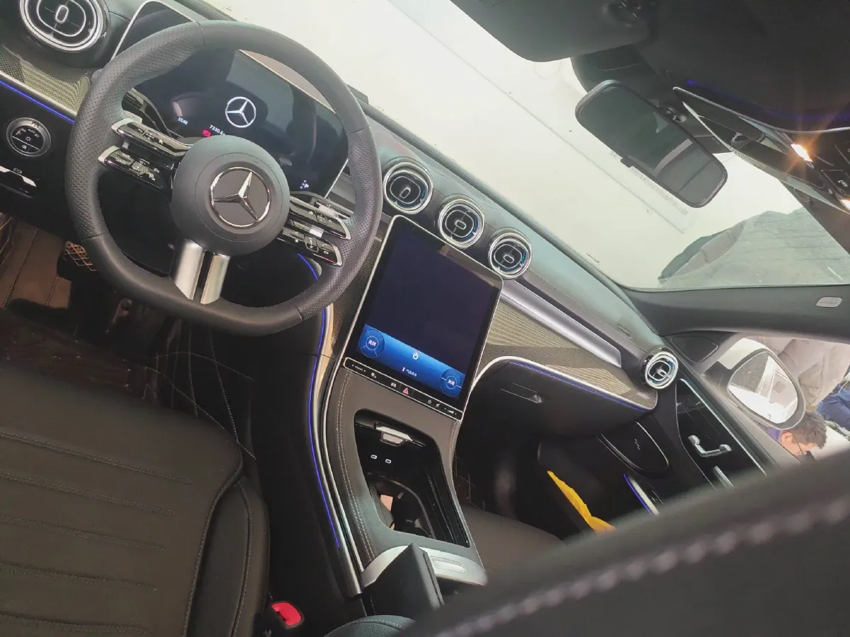 2025 Mercedes-Benz C Class 1.5T 204HP L4 9AT,autocango,china used car exporter,china ev exporter,chinese used car exporter,chinese used ev exporter