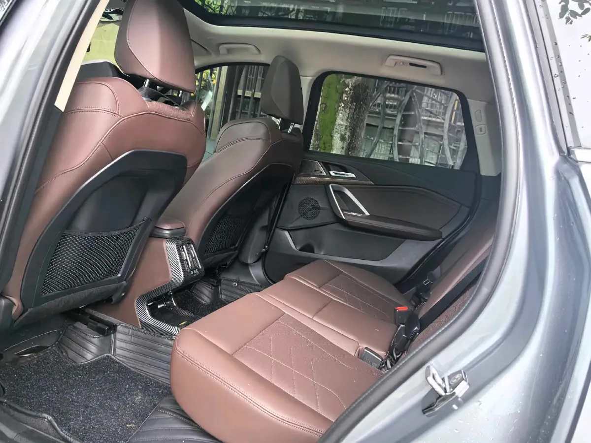 2024 BMW X1 2.0T 204HP L4 7DCT,autocango,china used car exporter,china ev exporter,chinese used car exporter,chinese used ev exporter