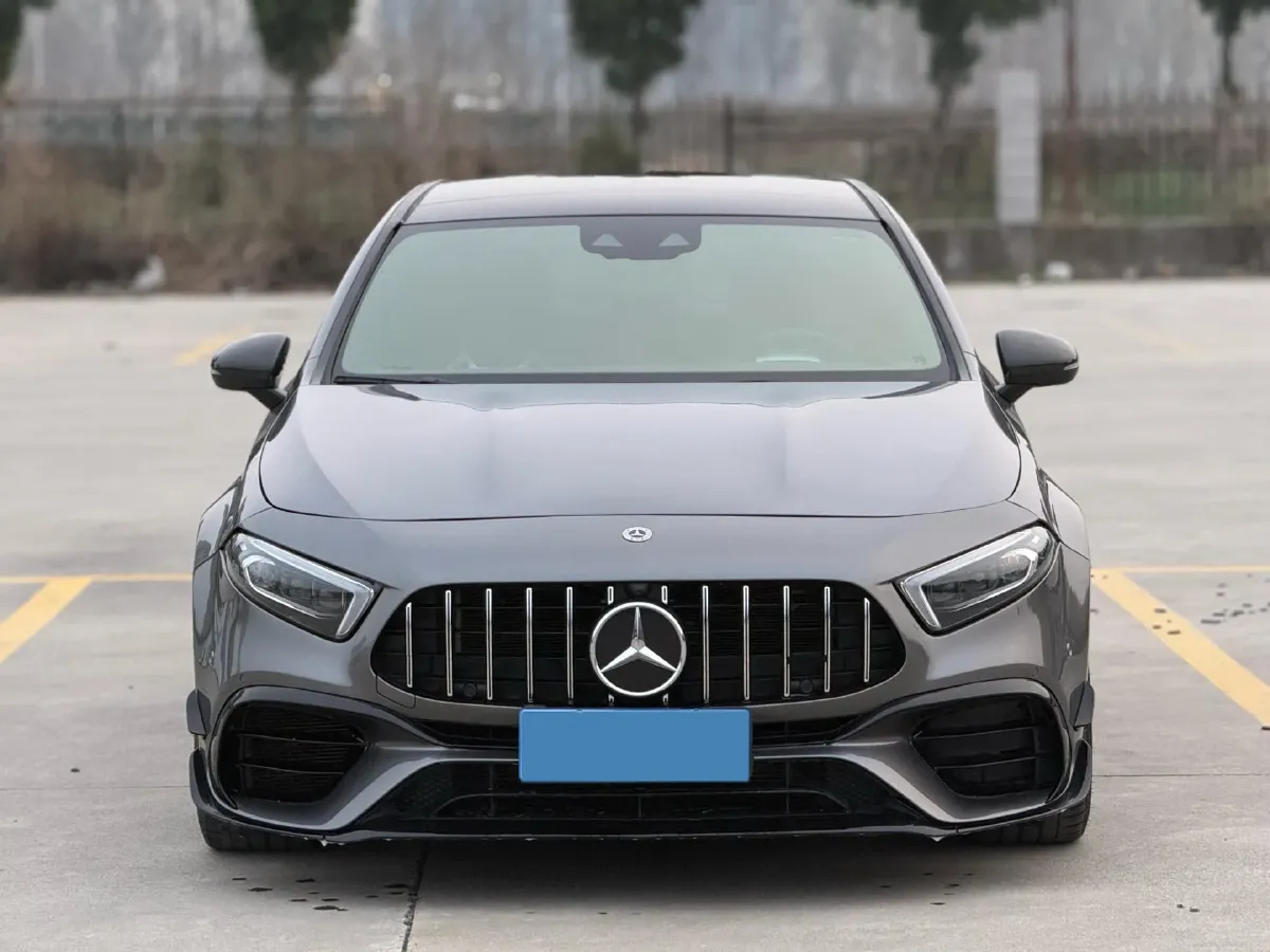 2022 Mercedes-Benz A AMG 2.0T 387HP L4 8DCT,autocango,china used car exporter,china ev exporter,chinese used car exporter,chinese used ev exporter