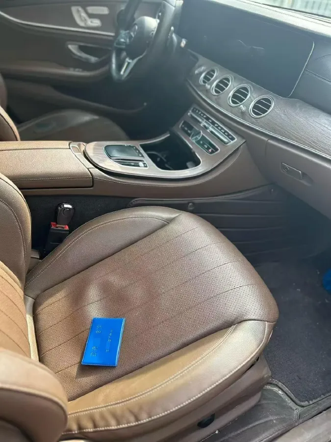 2020 Mercedes-Benz E Class 2.0T 258HP L4 9AT,autocango,china used car exporter,china ev exporter,chinese used car exporter,chinese used ev exporter