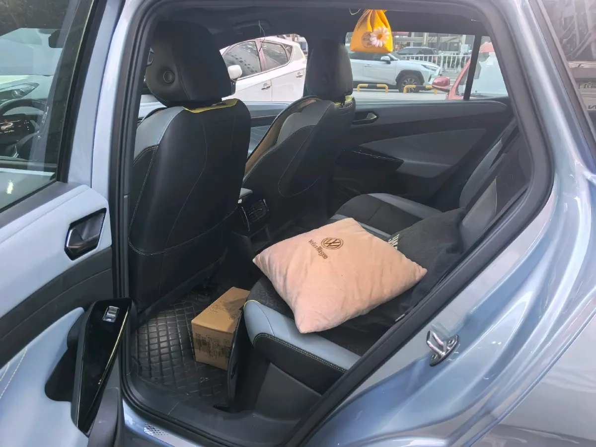 2023 Volkswagen ID.4 X BEV 83.4KWH,autocango,china used car exporter,china ev exporter,chinese used car exporter,chinese used ev exporter