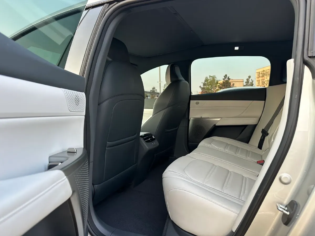 2024 DongFeng eπ eπ007 BEV 56.83KWH,autocango,china used car exporter,china ev exporter,chinese used car exporter,chinese used ev exporter