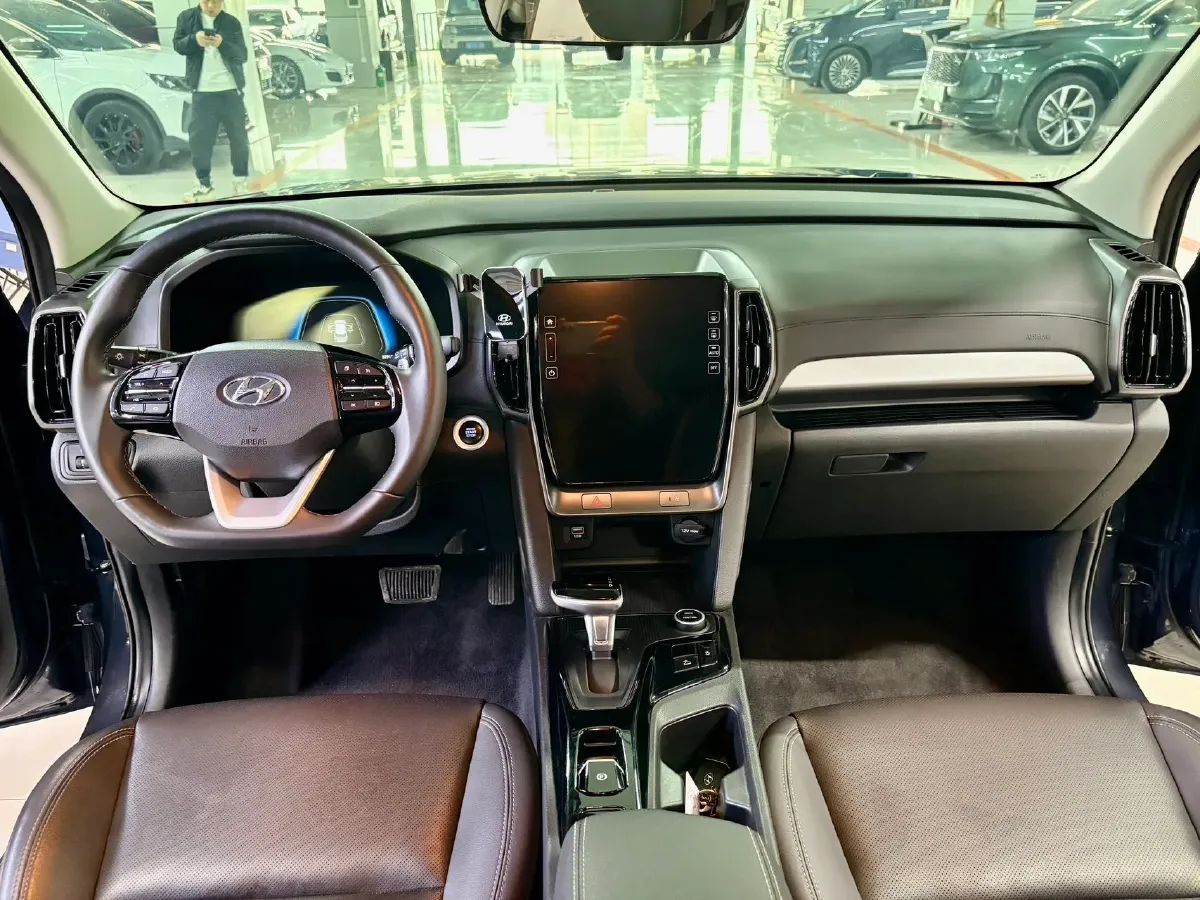 2021 Hyundai ix35 1.4T 140HP L4 7DCT,autocango,china used car exporter,china ev exporter,chinese used car exporter,chinese used ev exporter