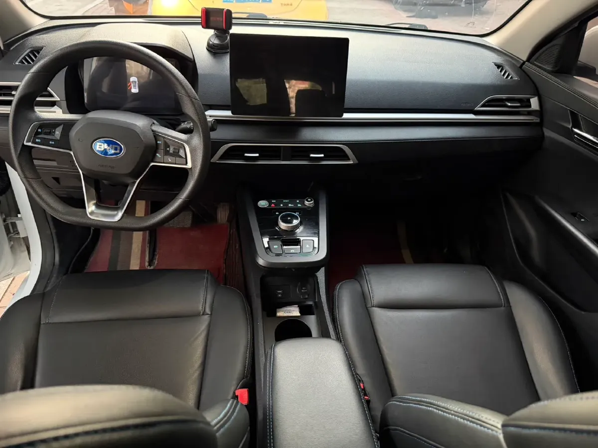 2021 BYD Dolphin BEV 30.7KWH,autocango,china used car exporter,china ev exporter,chinese used car exporter,chinese used ev exporter