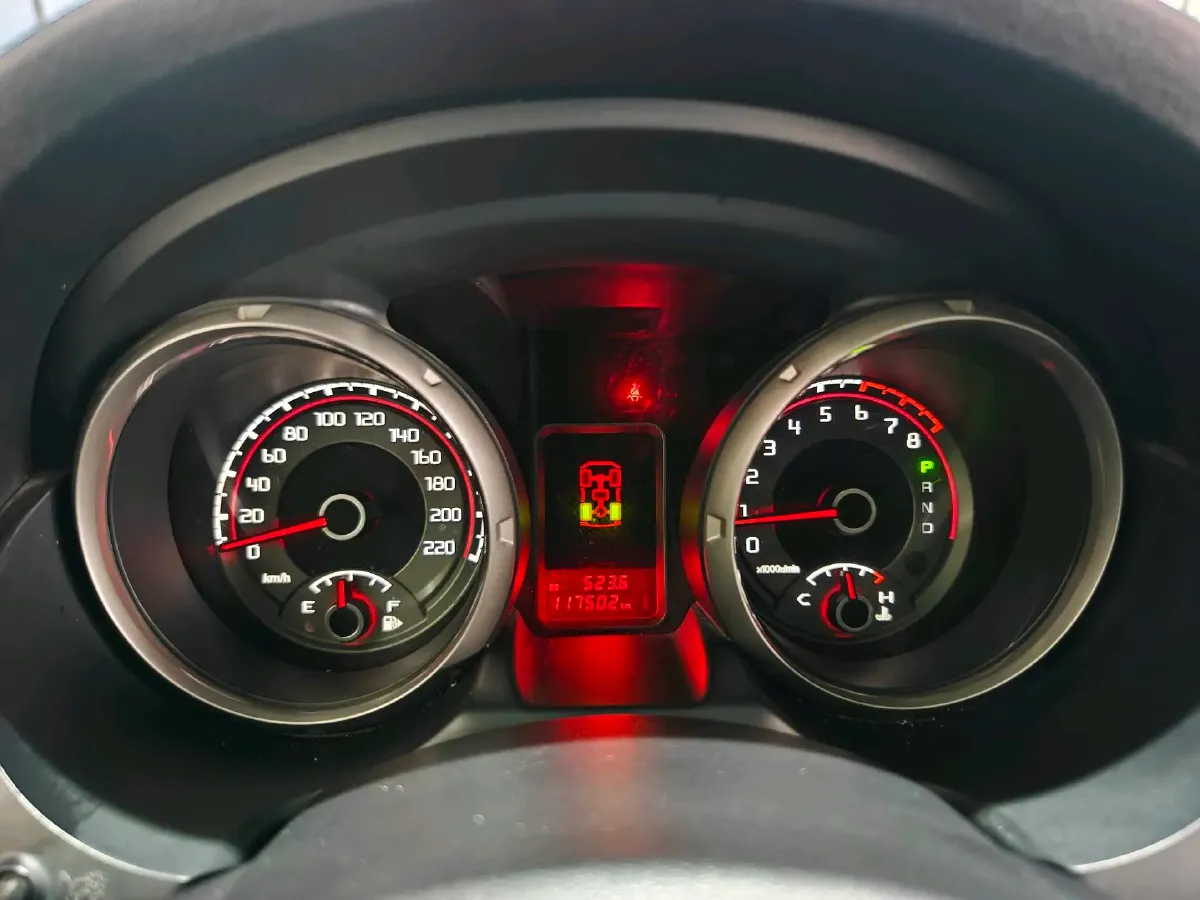 2018 Mitsubishi Pajero 3.0L 174HP V6 5AT,autocango,china used car exporter,china ev exporter,chinese used car exporter,chinese used ev exporter