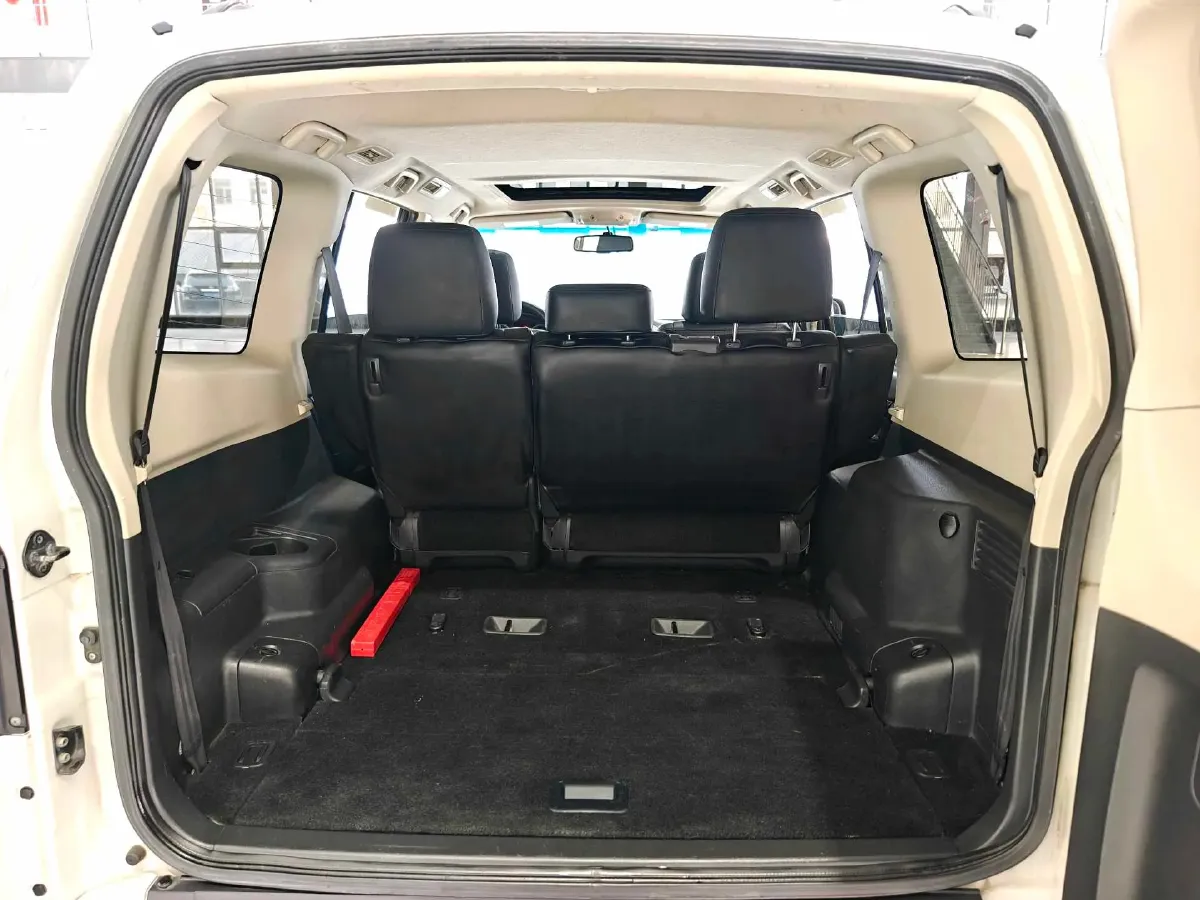 2018 Mitsubishi Pajero 3.0L 174HP V6 5AT,autocango,china used car exporter,china ev exporter,chinese used car exporter,chinese used ev exporter