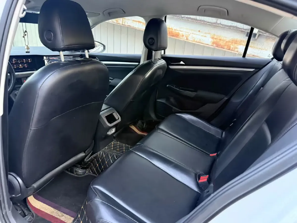 2020 Volkswagen Bora 1.5L 113HP L4 6AT,autocango,china used car exporter,china ev exporter,chinese used car exporter,chinese used ev exporter