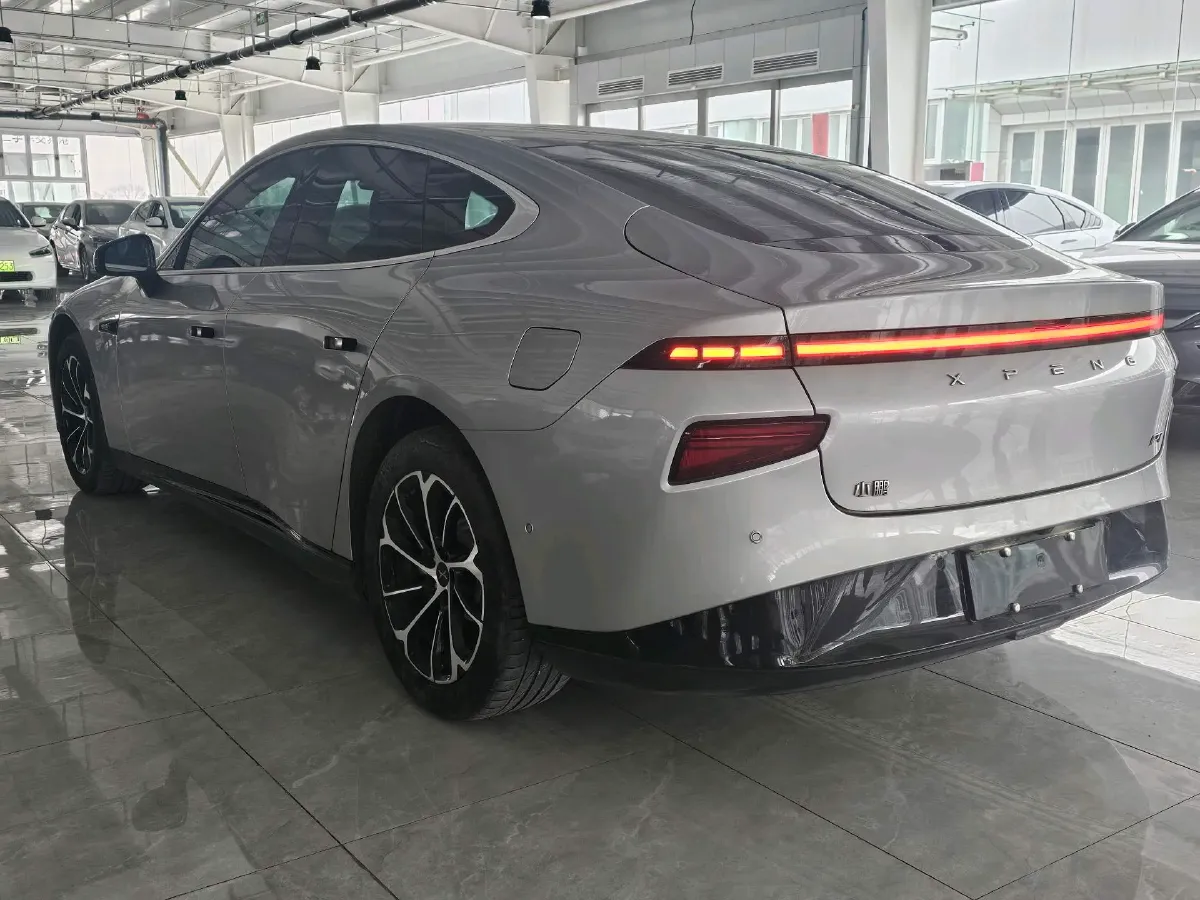 2023 Xpeng P7 BEV 70.8KWH,autocango,china used car exporter,china ev exporter,chinese used car exporter,chinese used ev exporter