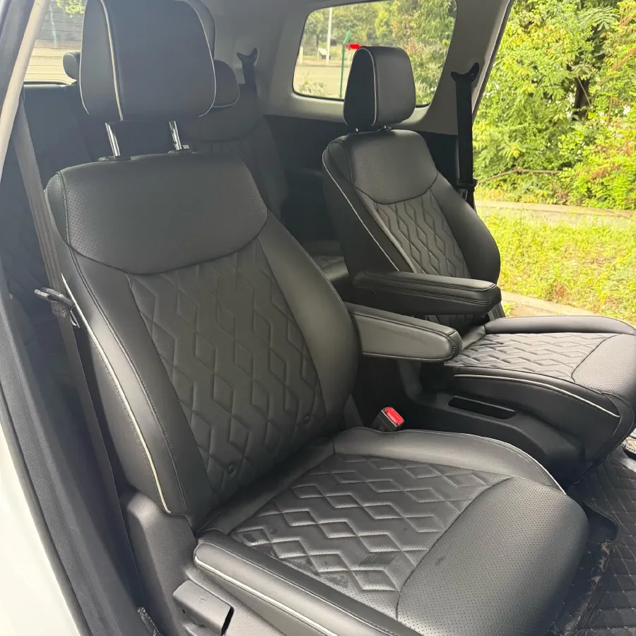 2022 Venucia T60 1.6L 126HP L4 CVT,autocango,china used car exporter,china ev exporter,chinese used car exporter,chinese used ev exporter