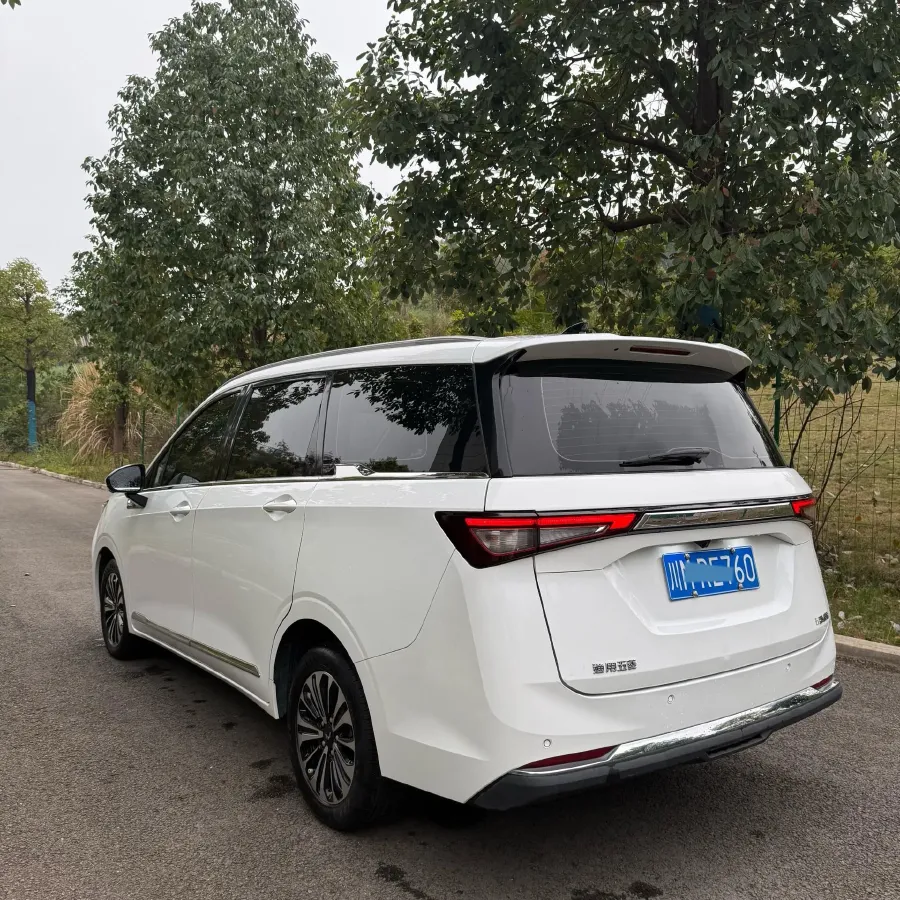 2022 Venucia T60 1.6L 126HP L4 CVT,autocango,china used car exporter,china ev exporter,chinese used car exporter,chinese used ev exporter