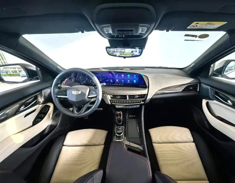 2025 Cadillac CT5 2.0T 237HP L4 10AT,autocango,china used car exporter,china ev exporter,chinese used car exporter,chinese used ev exporter