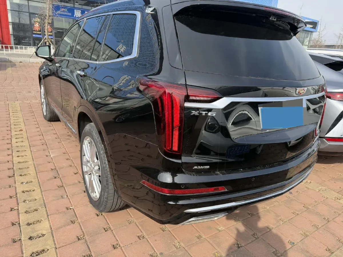 2022 Cadillac XT6 2.0T 237HP L4 9AT,autocango,china used car exporter,china ev exporter,chinese used car exporter,chinese used ev exporter