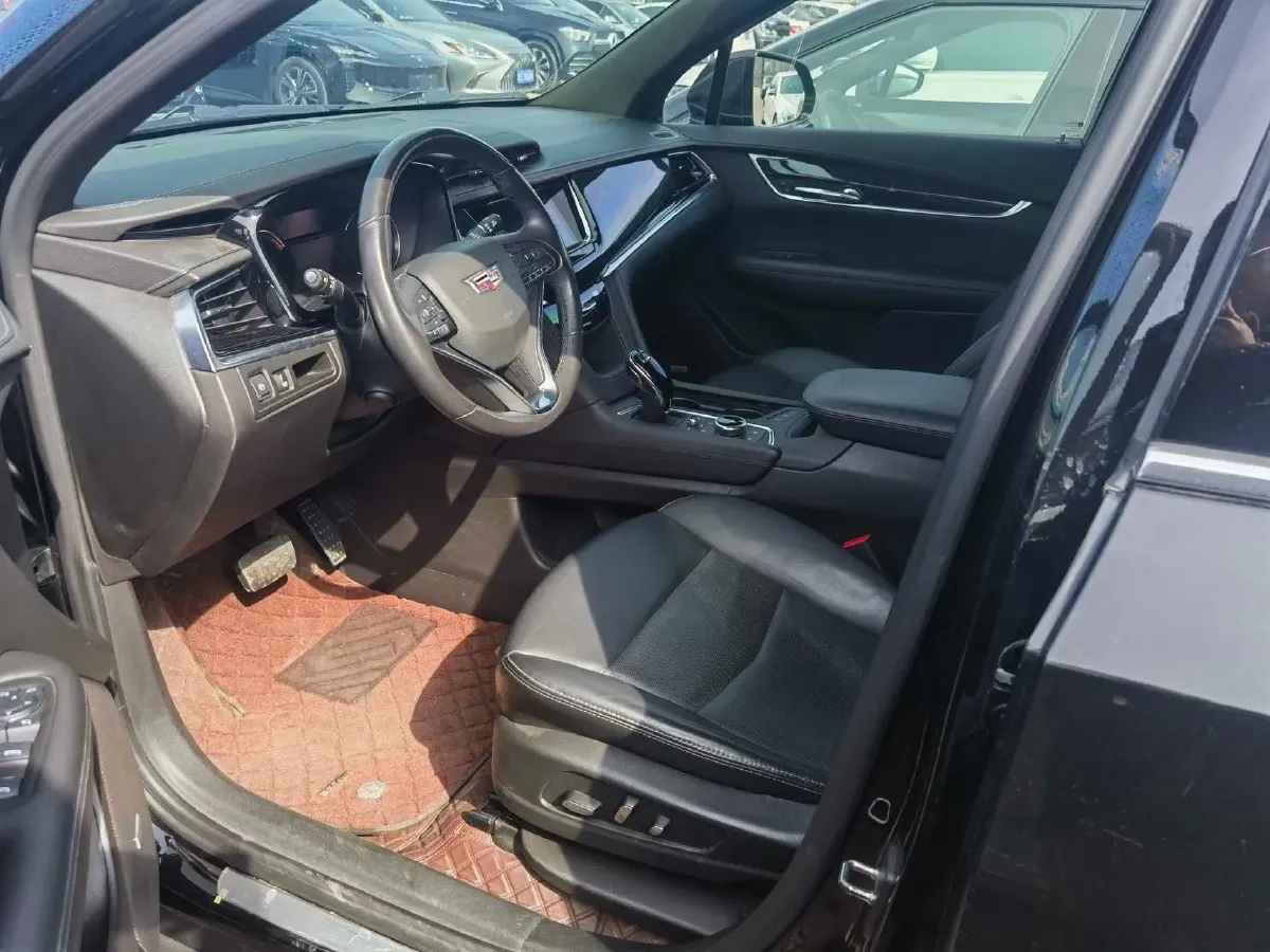 2022 Cadillac XT6 2.0T 237HP L4 9AT,autocango,china used car exporter,china ev exporter,chinese used car exporter,chinese used ev exporter