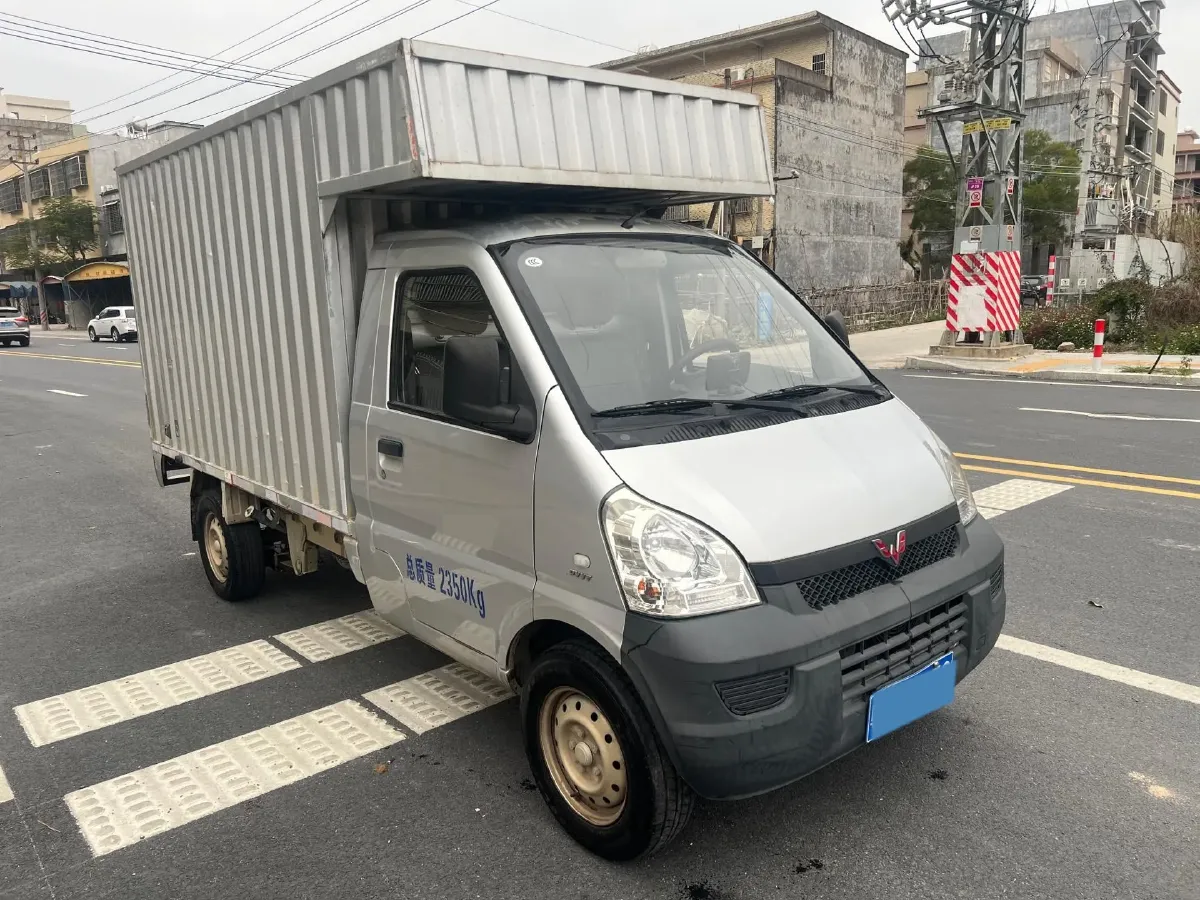 2016 WuLing ZhiGuang Mini Truck 1.2L 82HP L4 5MT,autocango,china used car exporter,china ev exporter,chinese used car exporter,chinese used ev exporter