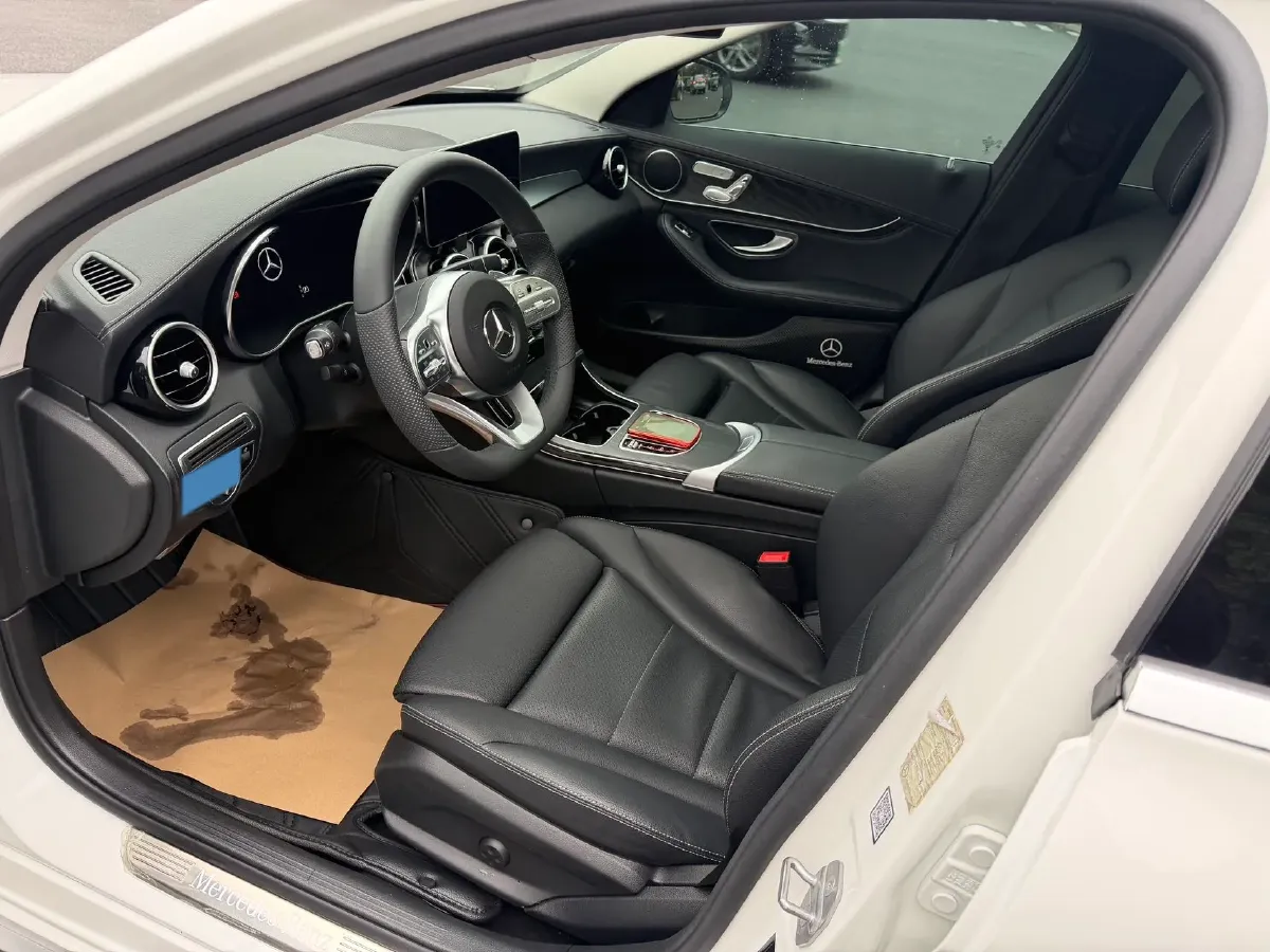 2020 Mercedes-Benz C Class 1.5T 184HP L4 9AT,autocango,china used car exporter,china ev exporter,chinese used car exporter,chinese used ev exporter