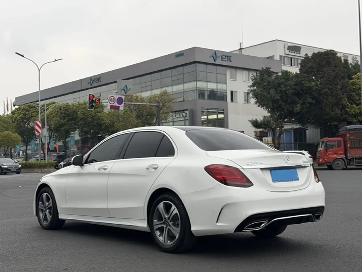 2020 Mercedes-Benz C Class 1.5T 184HP L4 9AT,autocango,china used car exporter,china ev exporter,chinese used car exporter,chinese used ev exporter