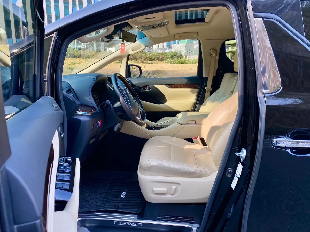 2021 Toyota Alphard 2.5L 117HP L4 E-CVT Hybrid,autocango,china used car exporter,china ev exporter,chinese used car exporter,chinese used ev exporter