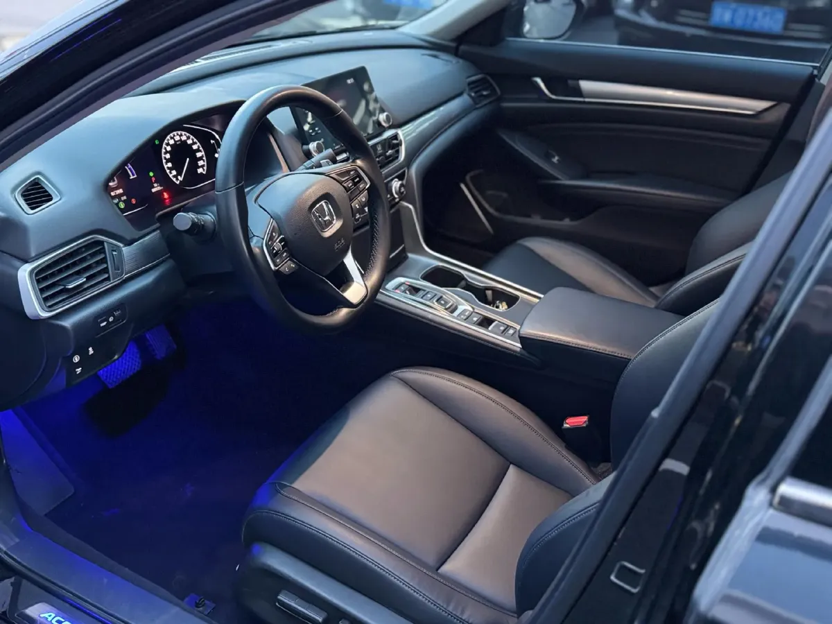 2018 Honda Accord 2.0L 146HP L4 E-CVT Hybrid,autocango,china used car exporter,china ev exporter,chinese used car exporter,chinese used ev exporter