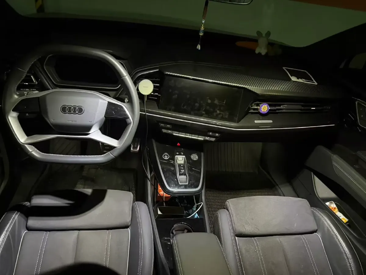 2022 Audi Q4 e-tron BEV 84.8KWH,autocango,china used car exporter,china ev exporter,chinese used car exporter,chinese used ev exporter