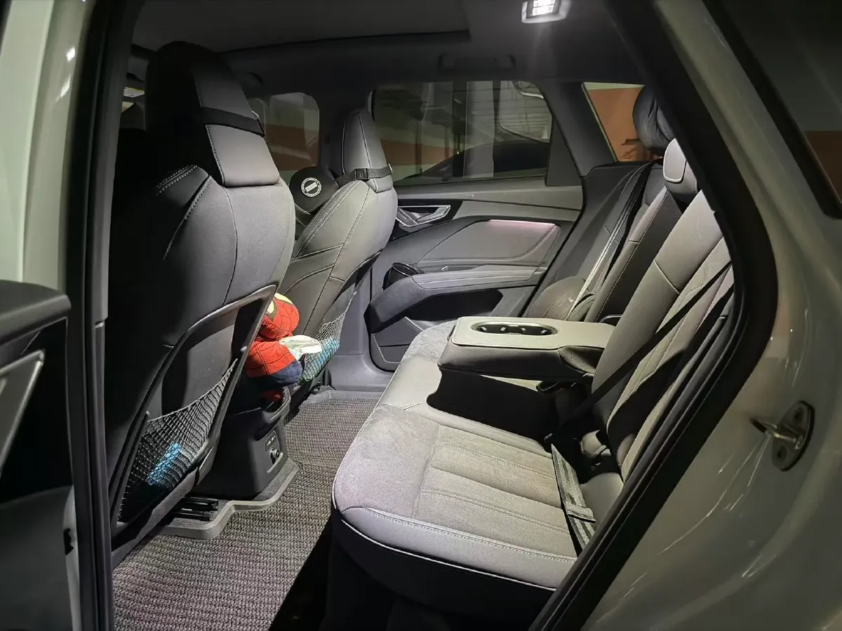 2022 Audi Q4 e-tron BEV 84.8KWH,autocango,china used car exporter,china ev exporter,chinese used car exporter,chinese used ev exporter