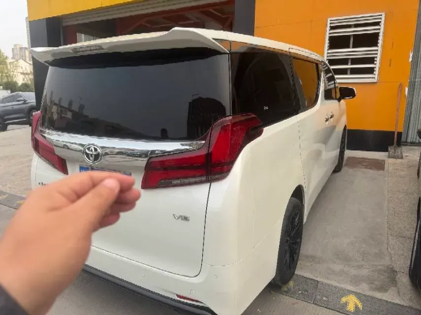 2018 Toyota Alphard 3.5L 301HP V6 8AT,autocango,china used car exporter,china ev exporter,chinese used car exporter,chinese used ev exporter