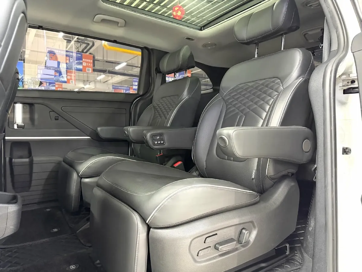 2021 Hyundai Custo 2.0T 236HP L4 8AT,autocango,china used car exporter,china ev exporter,chinese used car exporter,chinese used ev exporter