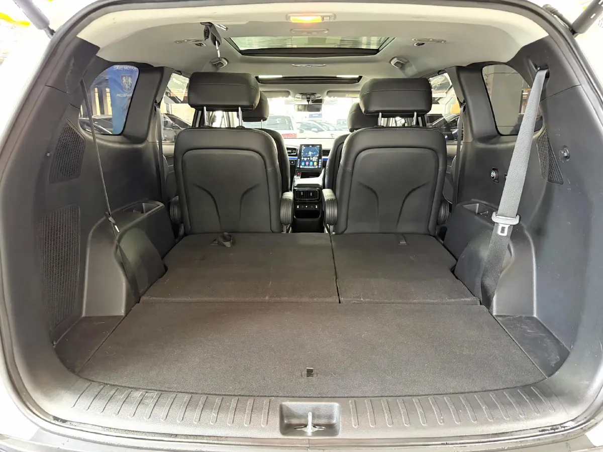 2021 Hyundai Custo 2.0T 236HP L4 8AT,autocango,china used car exporter,china ev exporter,chinese used car exporter,chinese used ev exporter