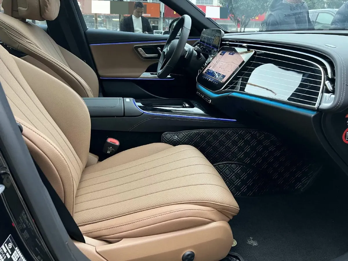 2024 Mercedes-Benz E Class 2.0T 204HP L4 9AT,autocango,china used car exporter,china ev exporter,chinese used car exporter,chinese used ev exporter